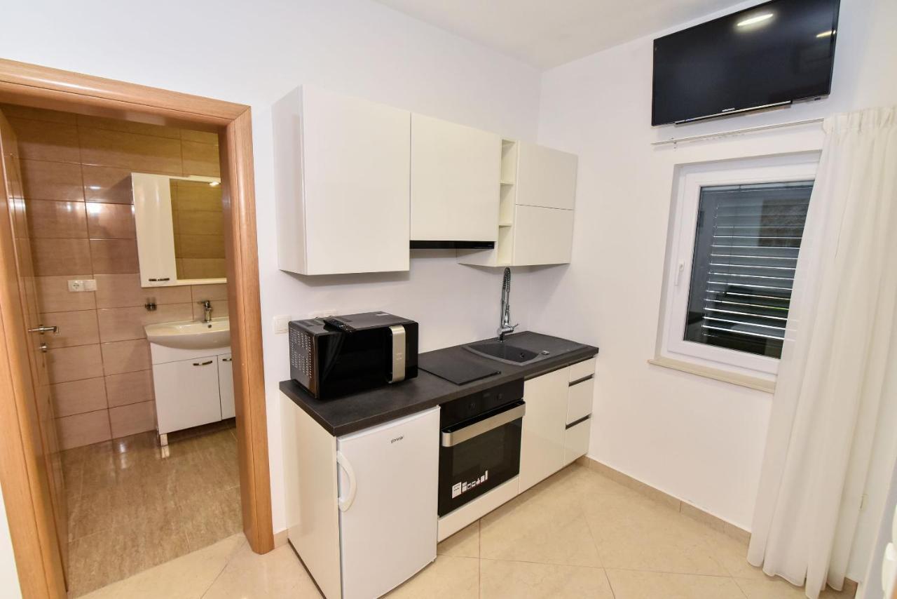 Apartment Sana 1 Vir Dış mekan fotoğraf