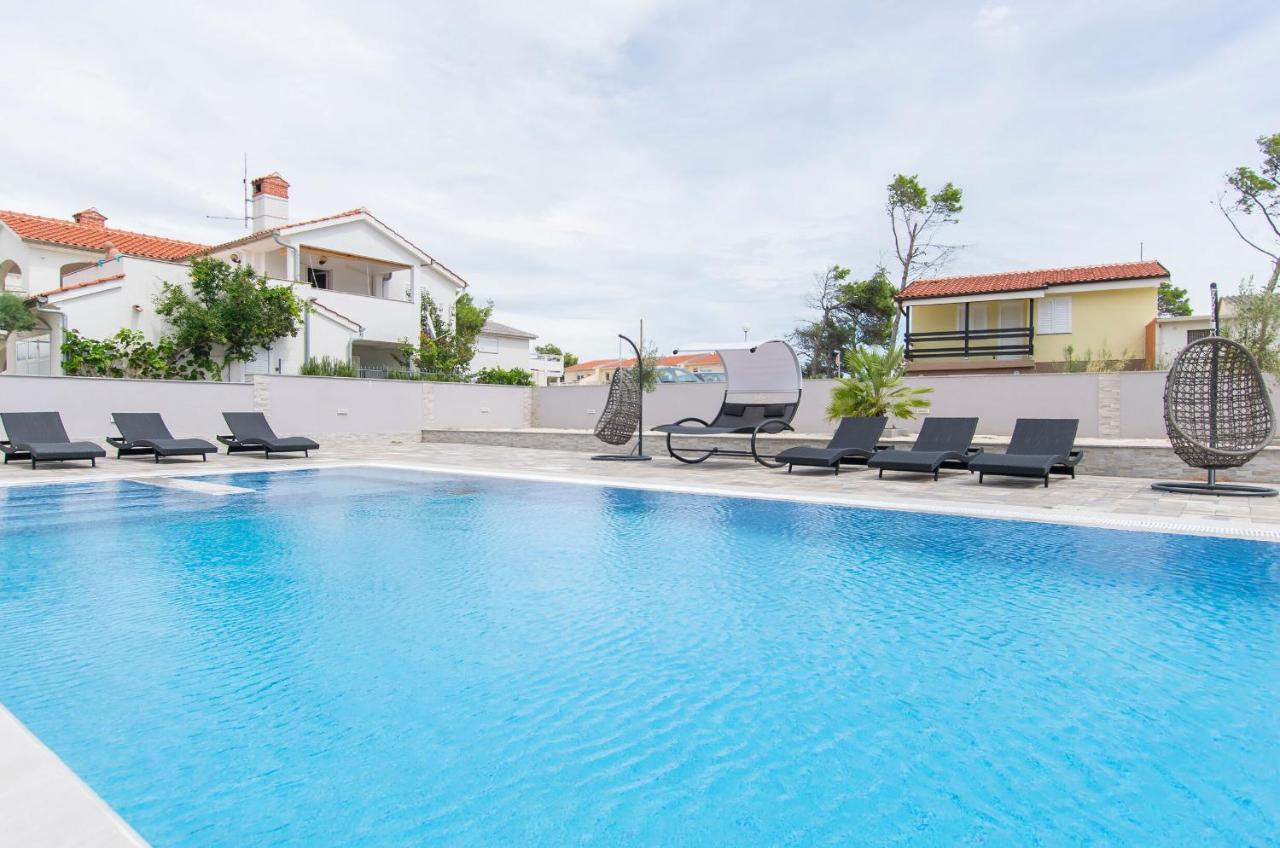 Apartment Sana 1 Vir Dış mekan fotoğraf